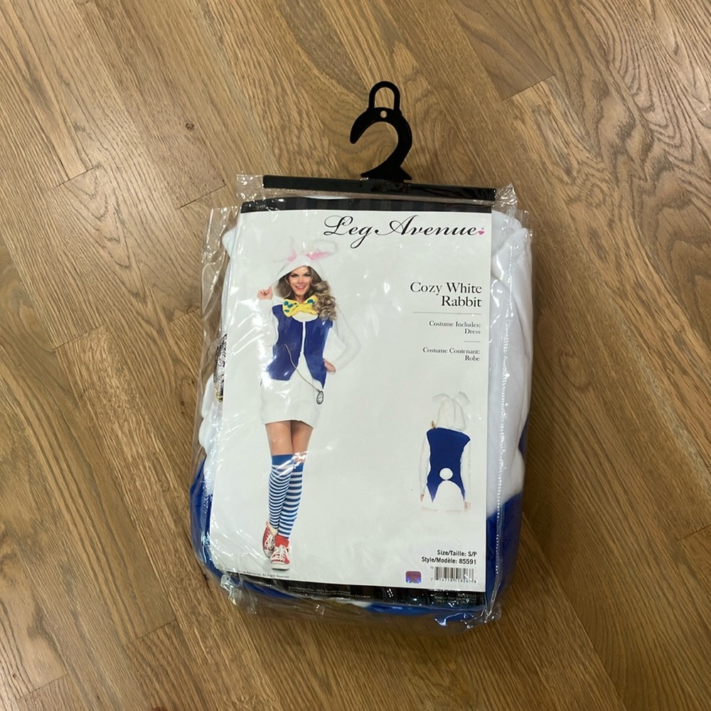 NWT Leg Avenue Women's Cozy White Rabbit Alice And Wonderland Dress Up Costume